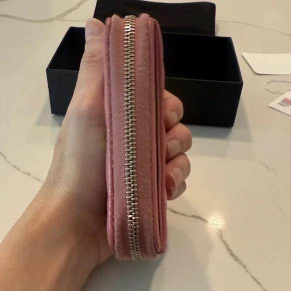 Chanel Quilted Pink Wallet with Gold Accents - Picture 7 of 9